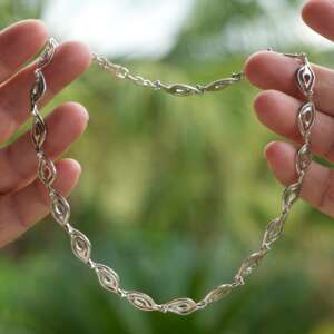 Leaf Link Necklace