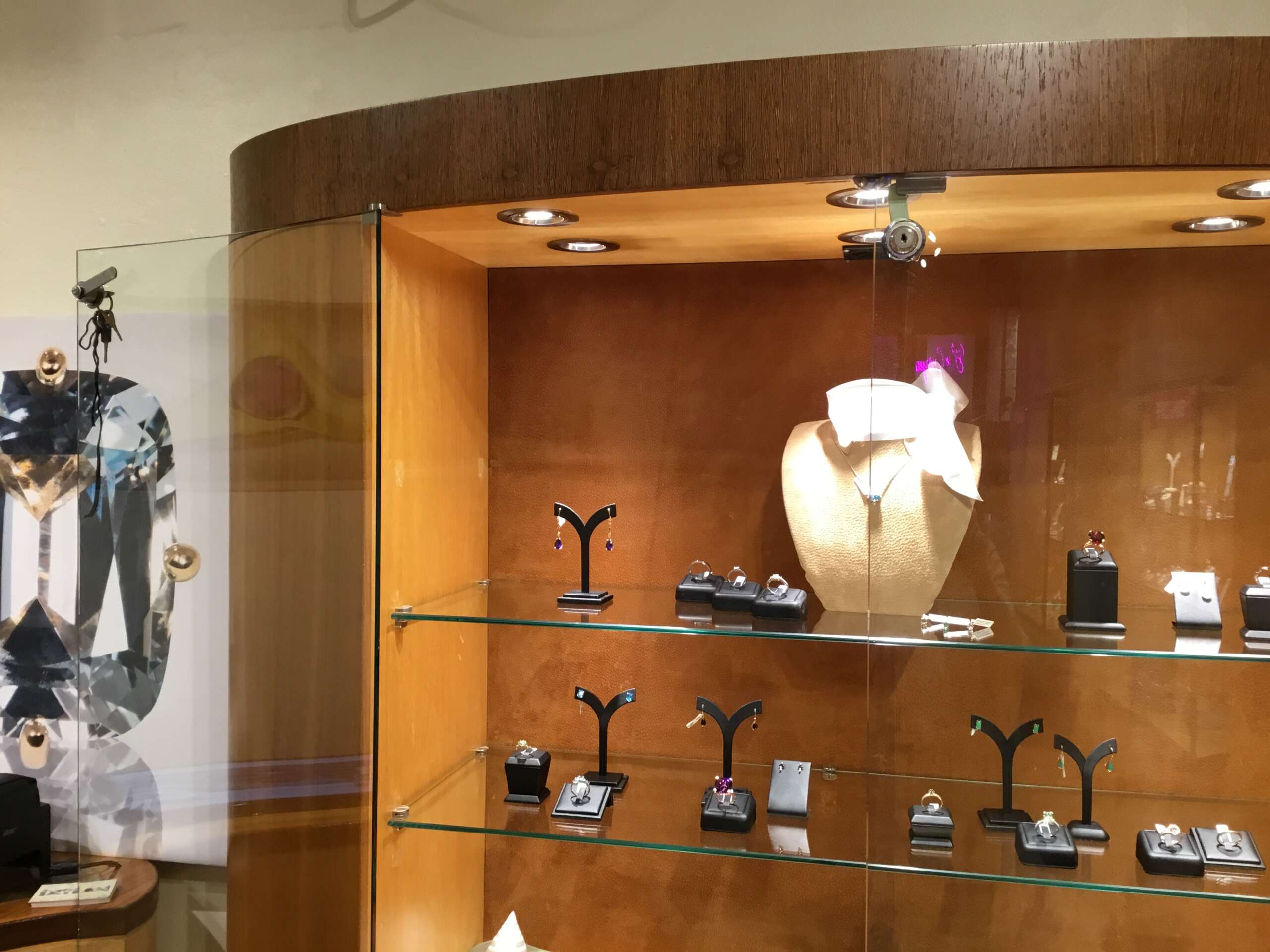 Oval Wall Cabinet - Image 2