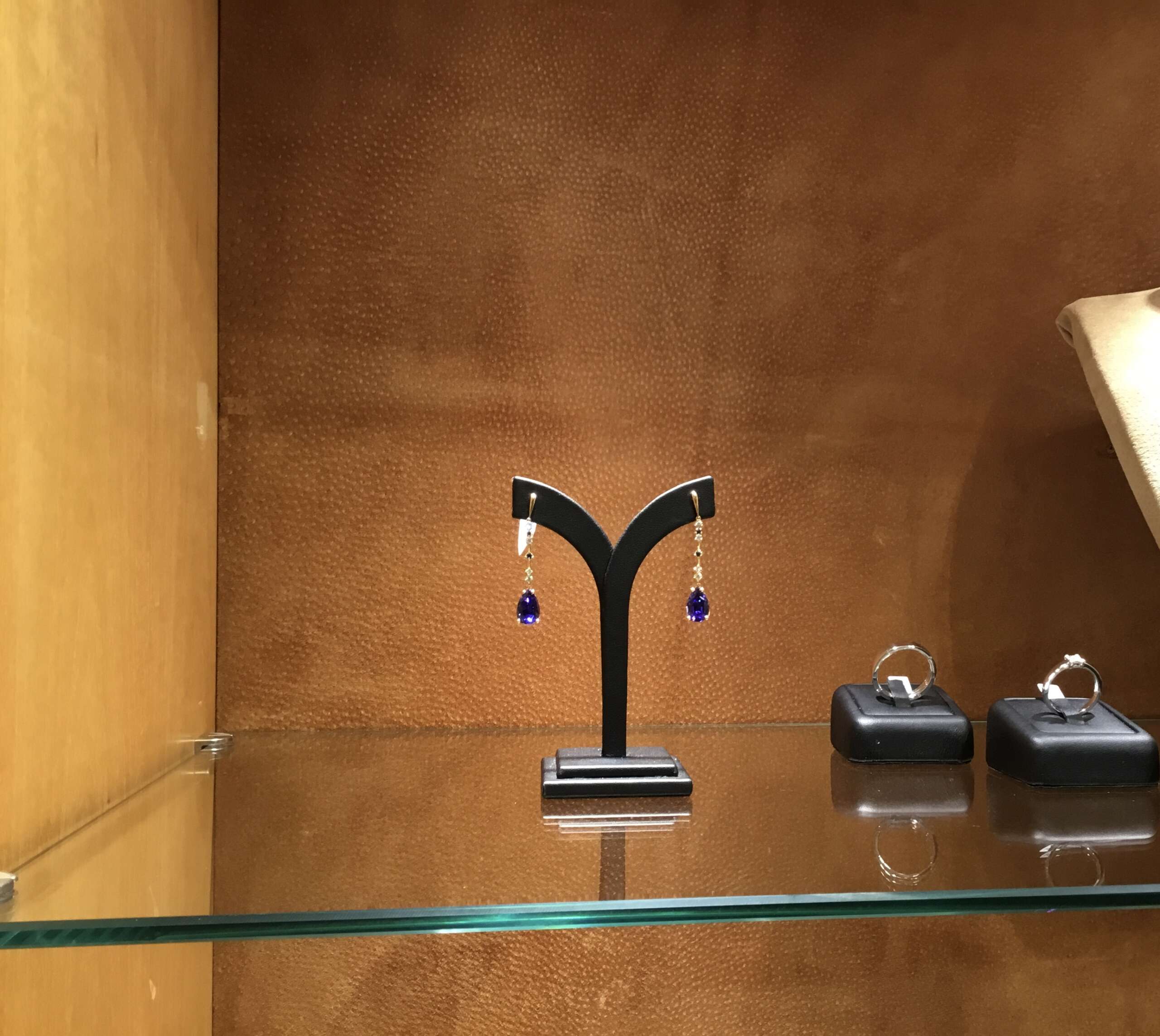 Oval Wall Cabinet - Image 6